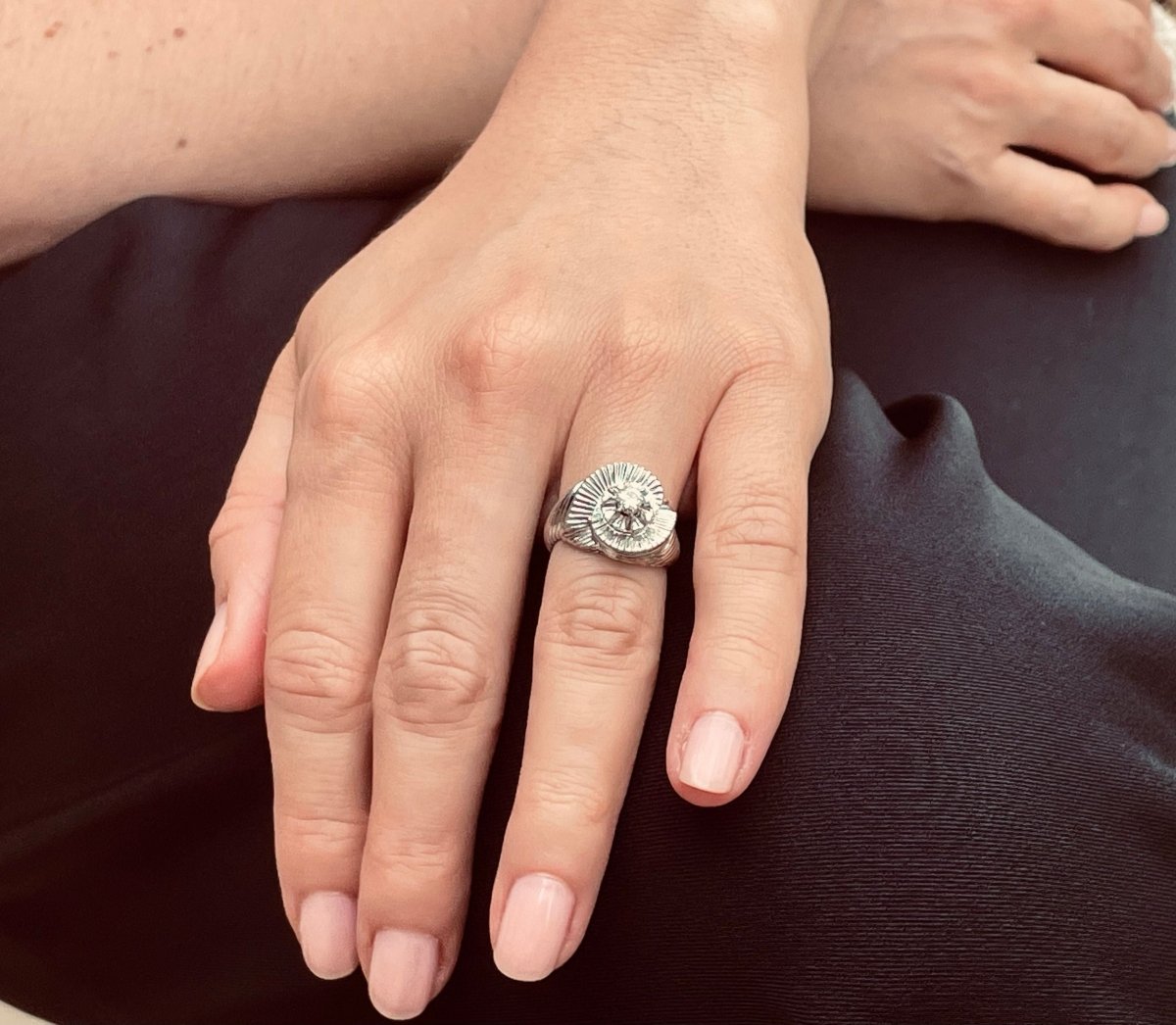 Bague Tourbillon or blanc platine et diamant - Castafiore