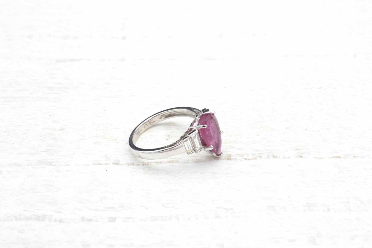 Bague tourmaline poire et diamants en or blanc 18k - Castafiore