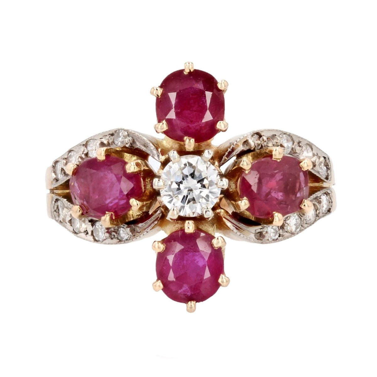 Bague trèfle rubis et diamants - Castafiore