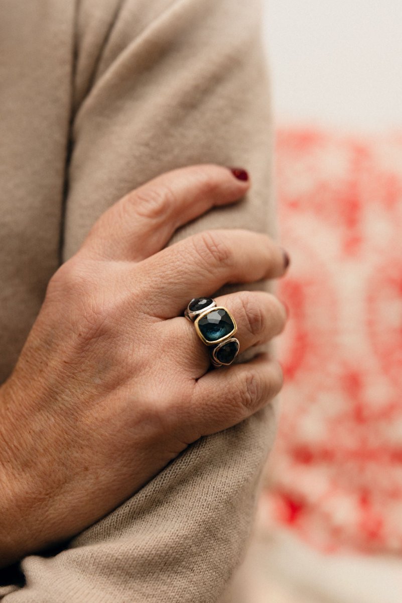 Bague Trilogie DAVID YURMAN en or jaune, argent, topaze et hématites - Castafiore