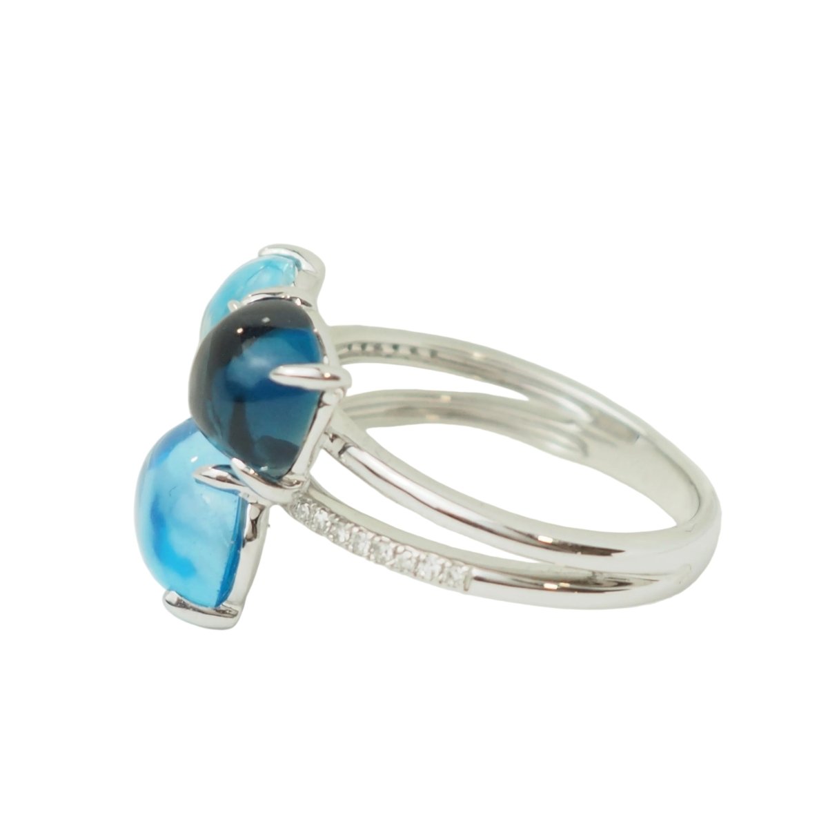 Bague Trilogie en or blanc, aigue-marine, topazes et diamants - Castafiore
