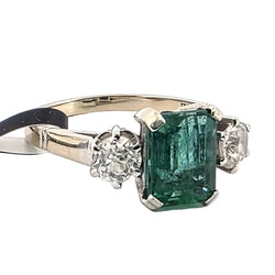 Bague Trilogie en or blanc, émeraude et diamants - Castafiore