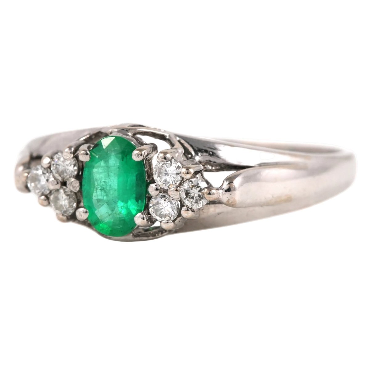 Bague Trilogie en or blanc, émeraude et diamants - Castafiore