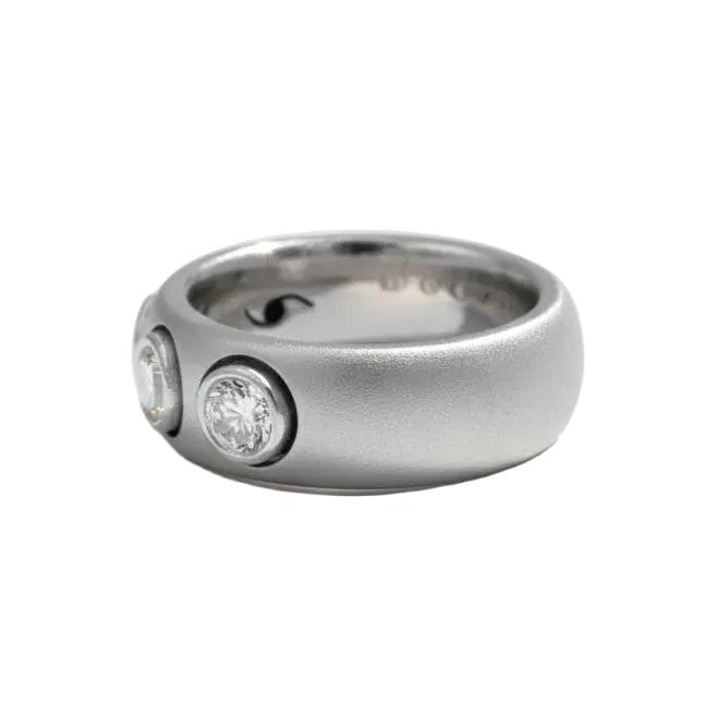 Bague Trilogie en or blanc et diamants - Castafiore