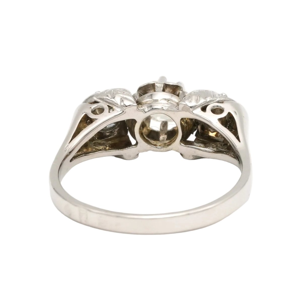 Bague Trilogie en or blanc et diamants - Castafiore