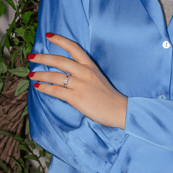 Bague Trilogie en or blanc et diamants - Castafiore