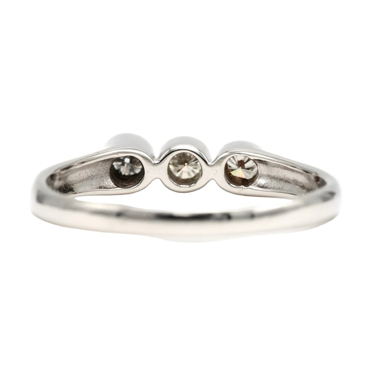 Bague Trilogie en or blanc et diamants - Castafiore