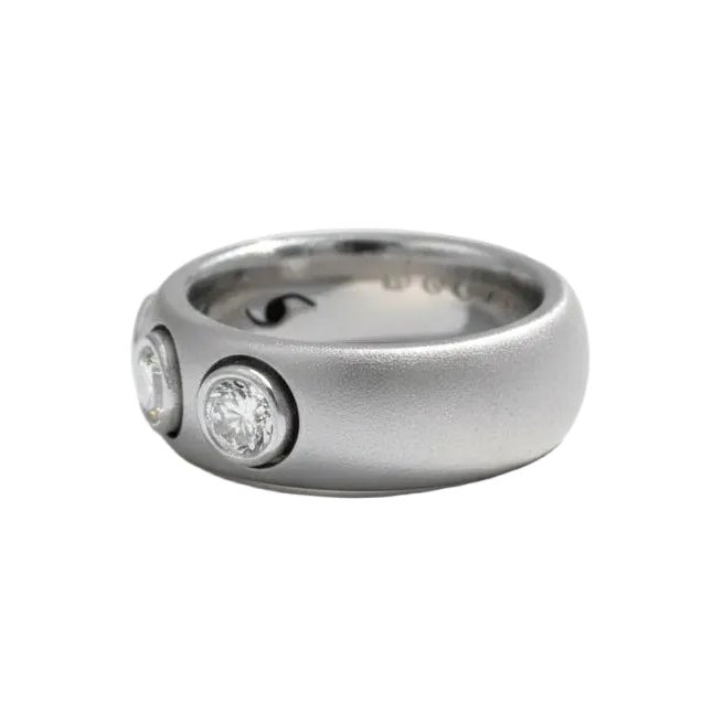 Bague Trilogie en or blanc et diamants - Castafiore