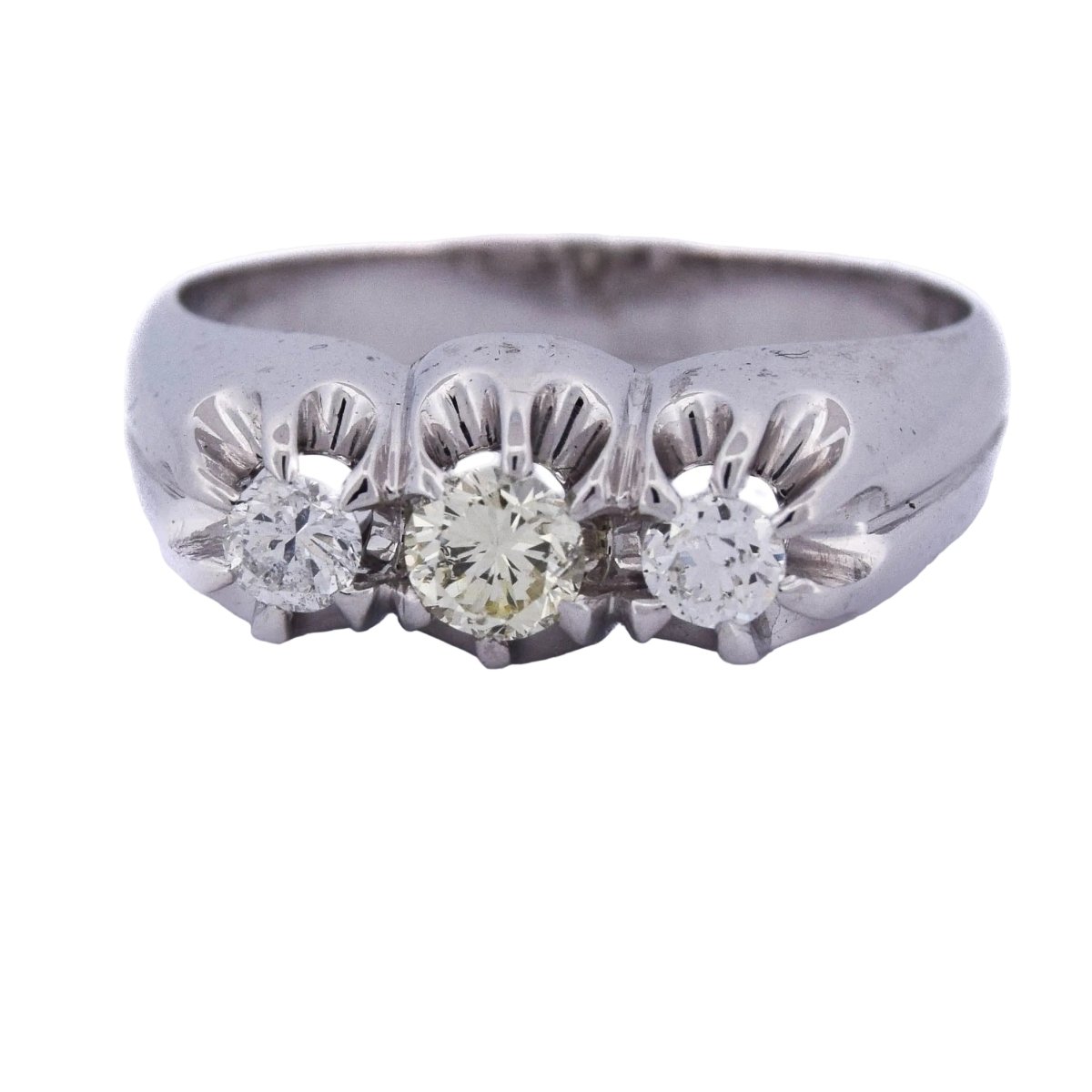Bague Trilogie en or blanc et diamants - Castafiore