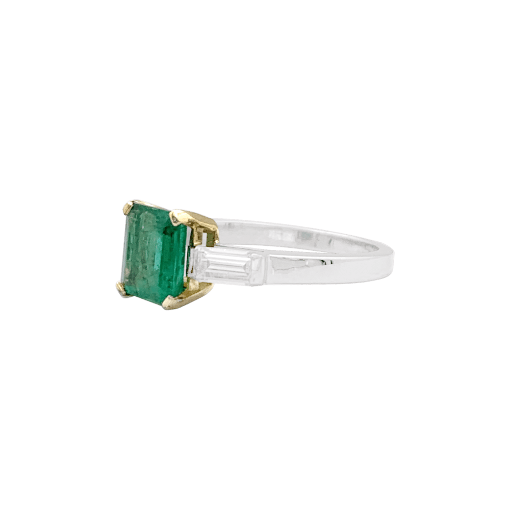 Bague Trilogie en or blanc, or jaune, émeraude et diamants - Castafiore