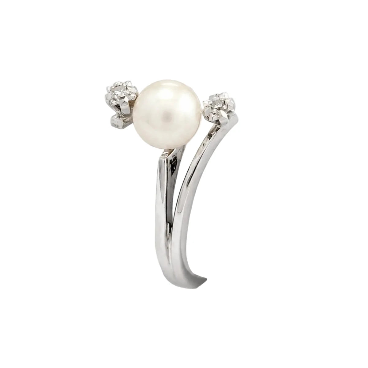 Bague Trilogie en or blanc, perle et diamants - Castafiore