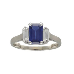 Bague Trilogie en or blanc, platine, saphir et diamants - Castafiore