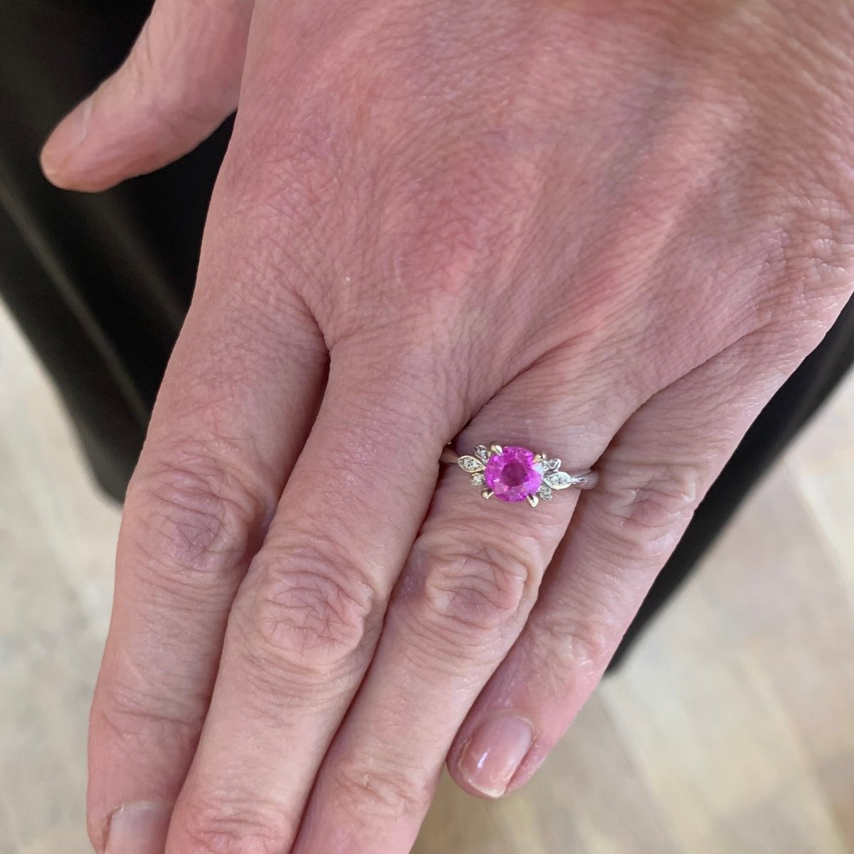 Bague Trilogie en or blanc, saphir et diamants - Castafiore