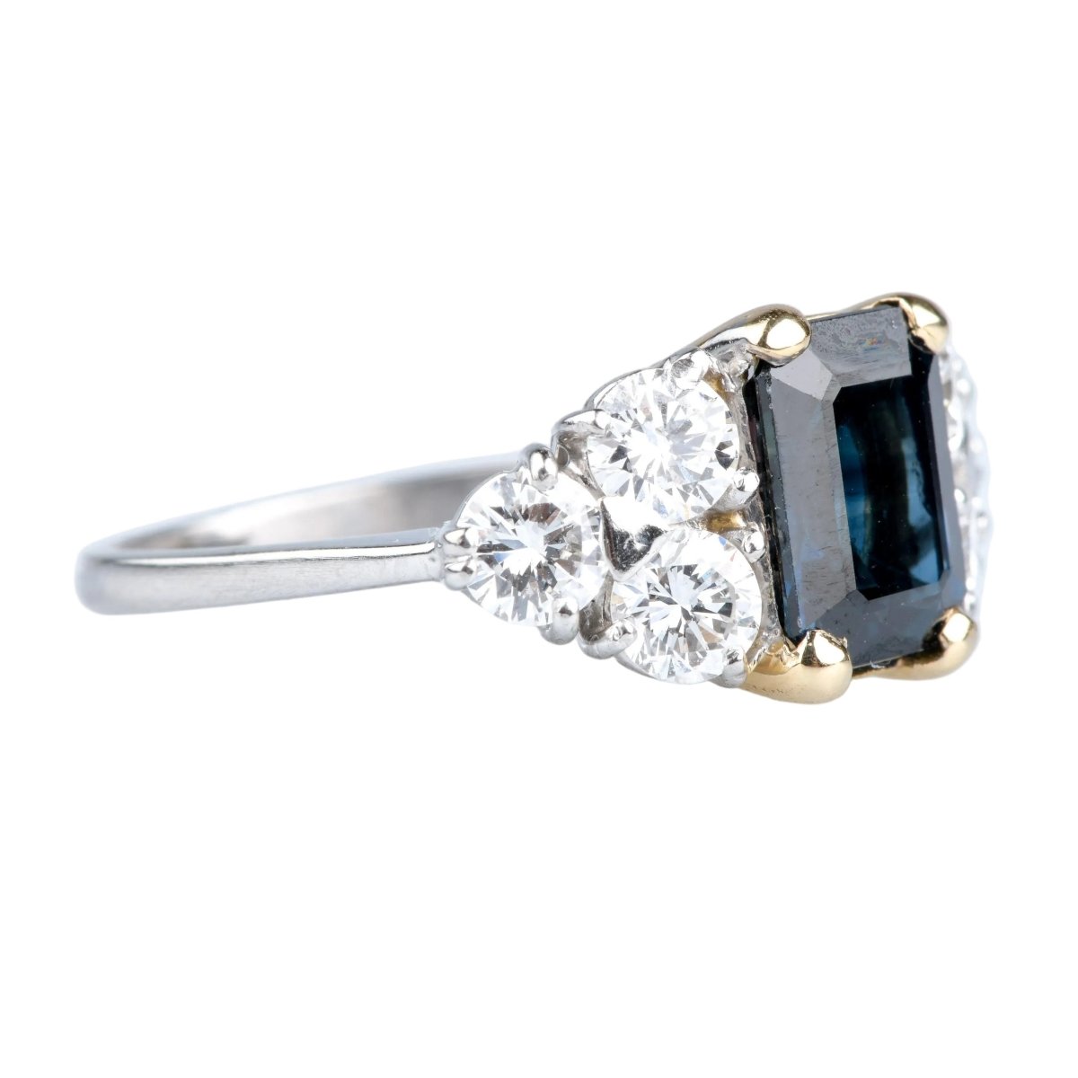 Bague Trilogie en or blanc, saphir et diamants - Castafiore