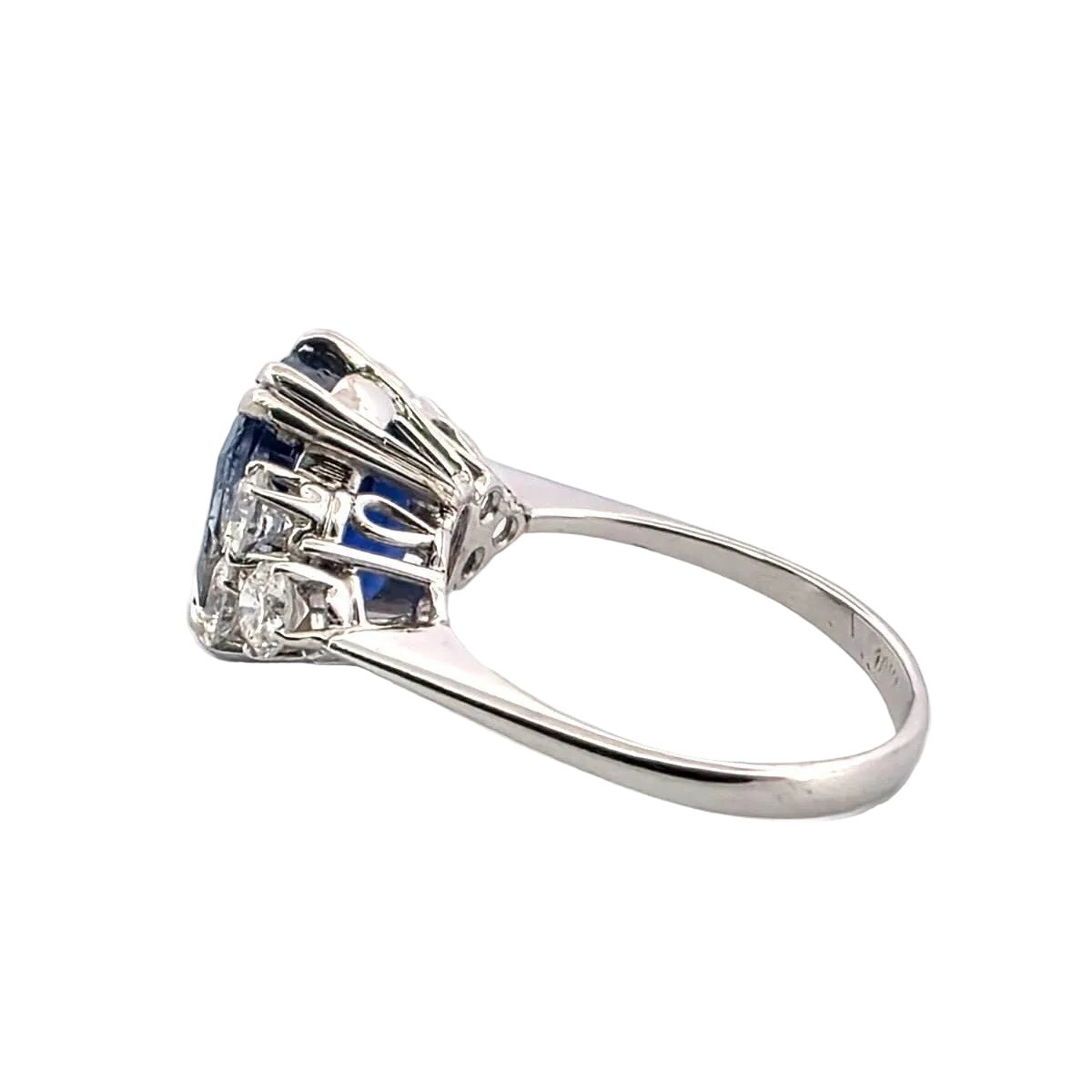 Bague Trilogie en or blanc, saphir et diamants - Castafiore