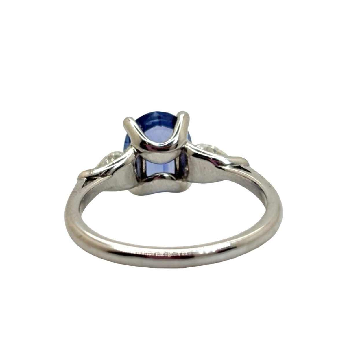 Bague Trilogie en or blanc, saphir et diamants - Castafiore