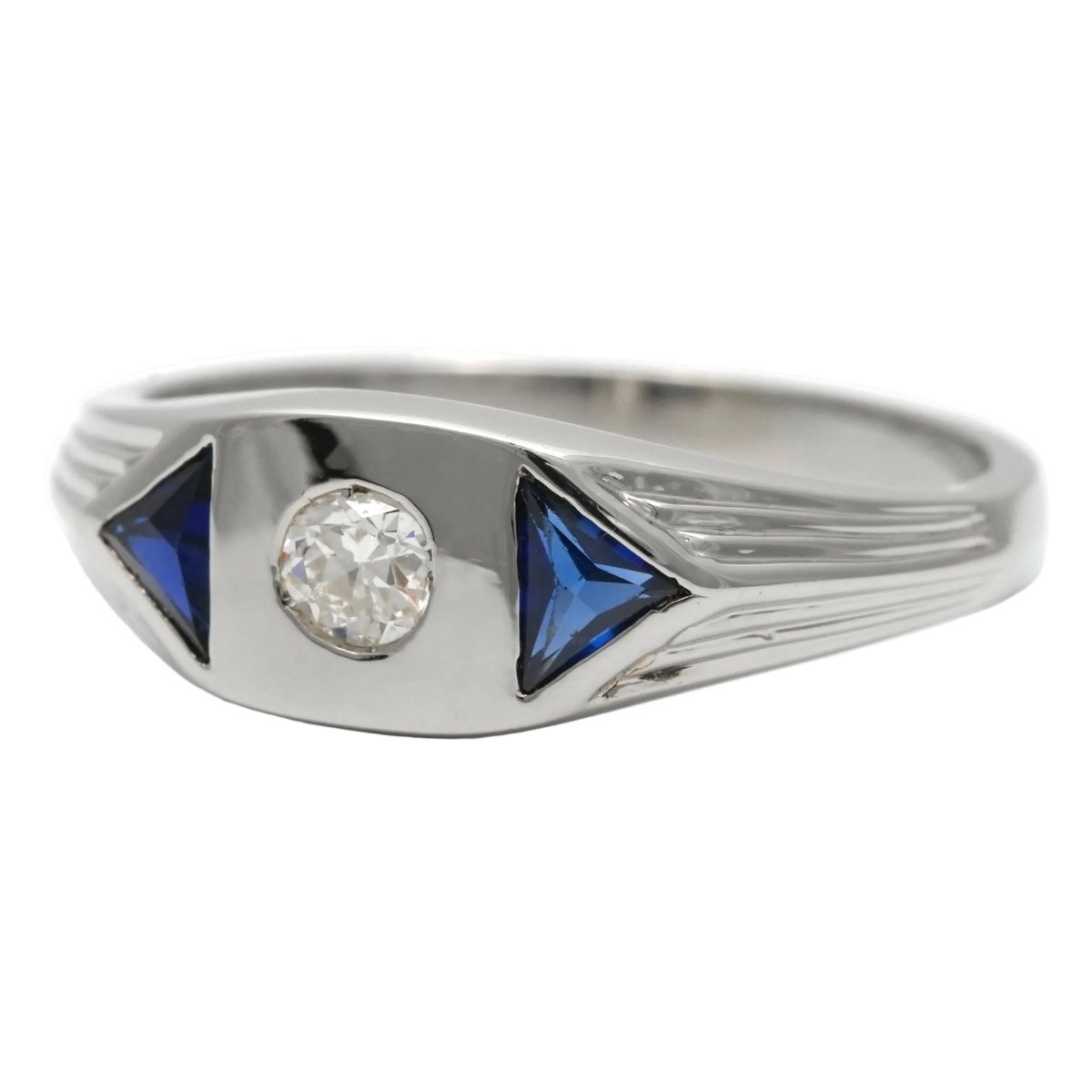 Bague Trilogie en or blanc, saphirs et diamant - Castafiore