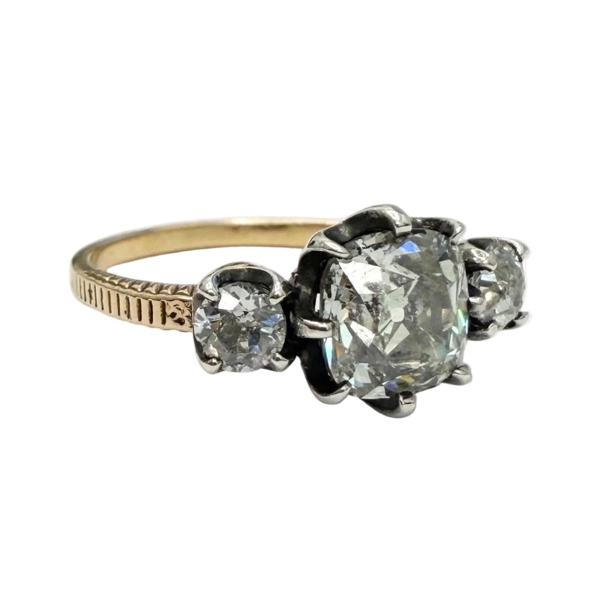 Bague Trilogie en or jaune, argent et diamants - Castafiore