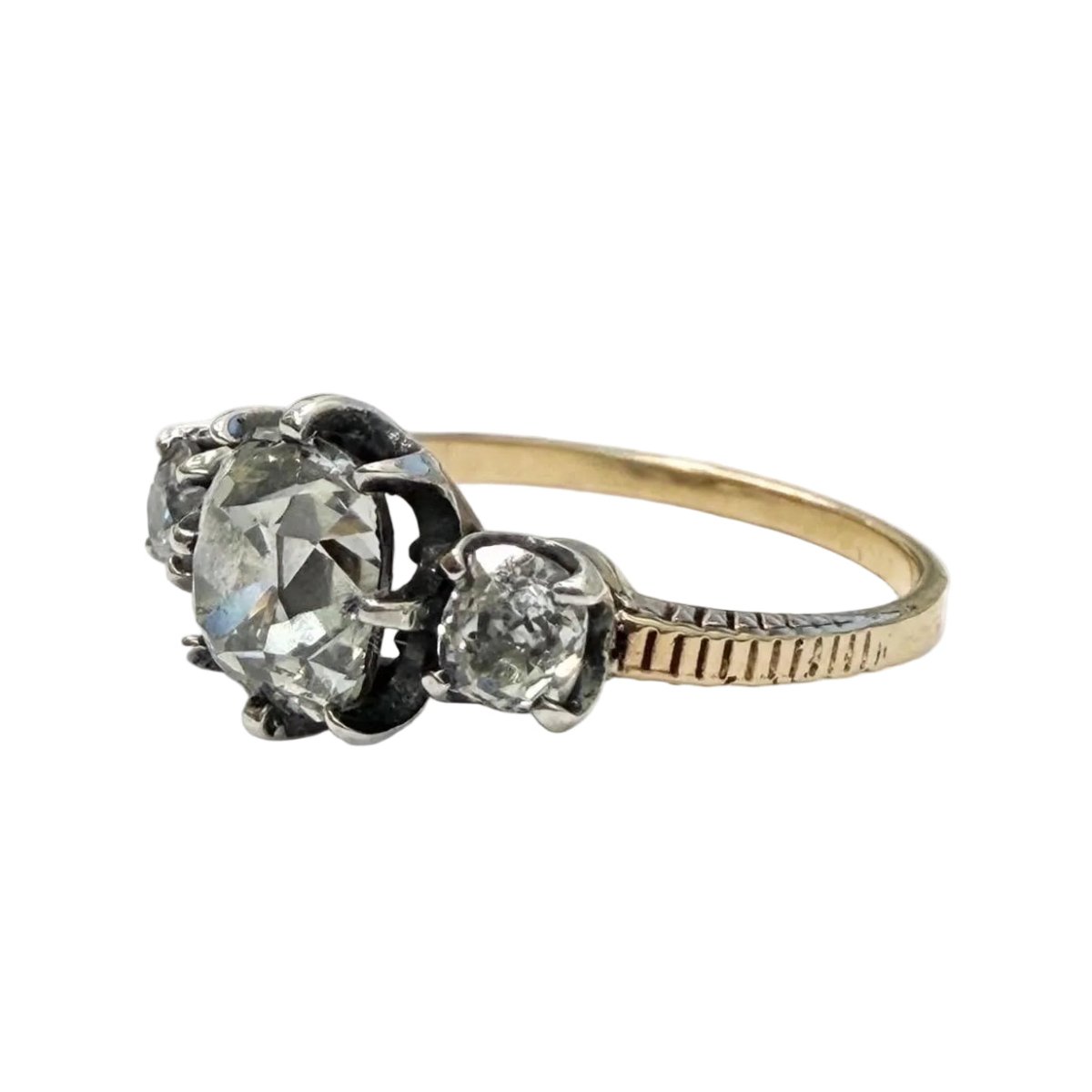 Bague Trilogie en or jaune, argent et diamants - Castafiore