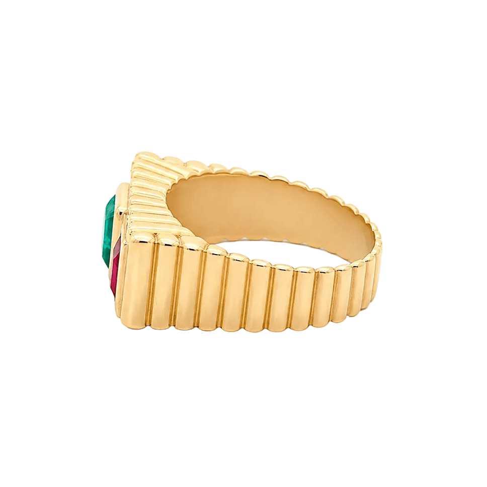 Bague Trilogie en or jaune, émeraudes et rubis - Castafiore