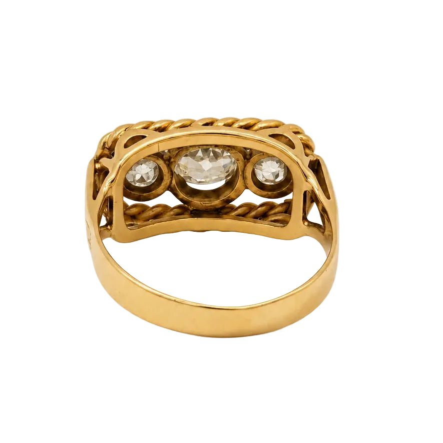 Bague Trilogie en or jaune et diamants - Castafiore
