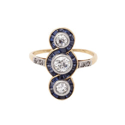 Bague Trilogie en or jaune, platine, saphirs et diamants - Castafiore