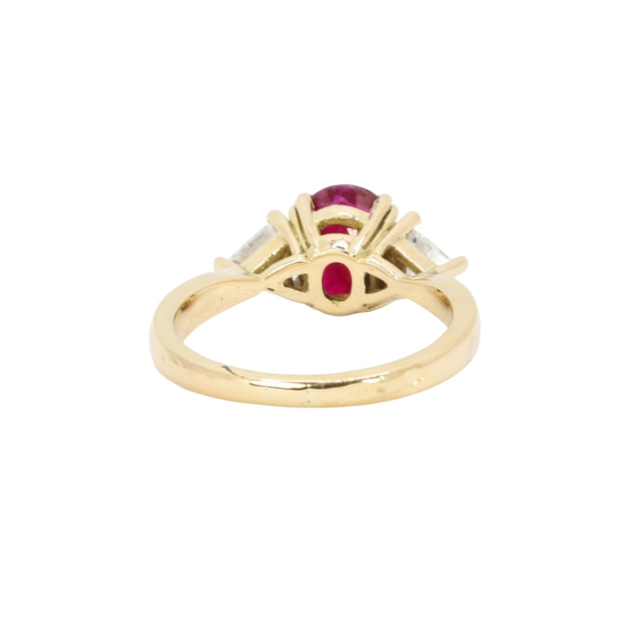 Bague Trilogie en or jaune, rubis et diamants - Castafiore