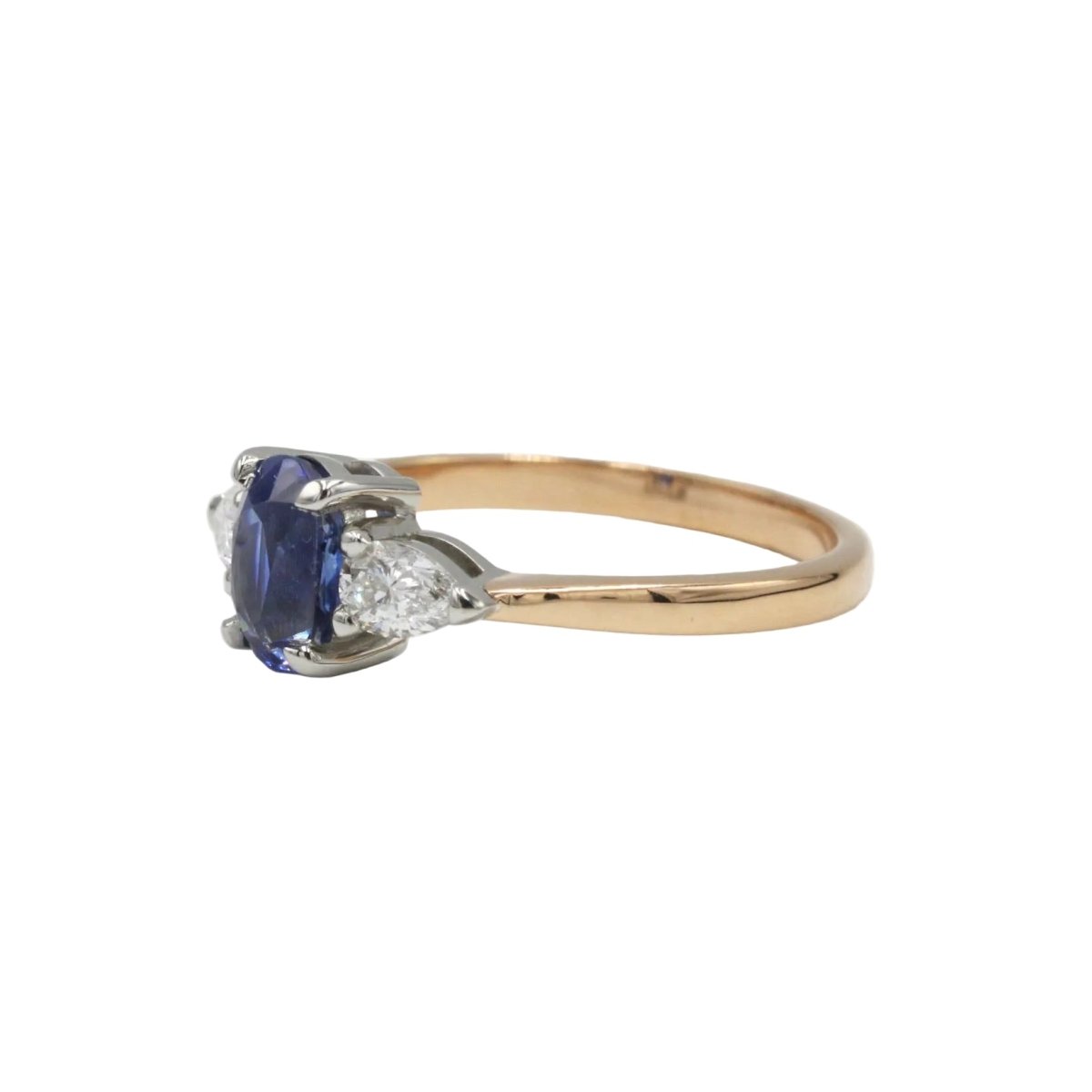 Bague Trilogie en or jaune, saphir et diamants - Castafiore