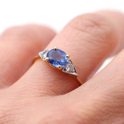 Bague Trilogie en or jaune, saphir et diamants - Castafiore