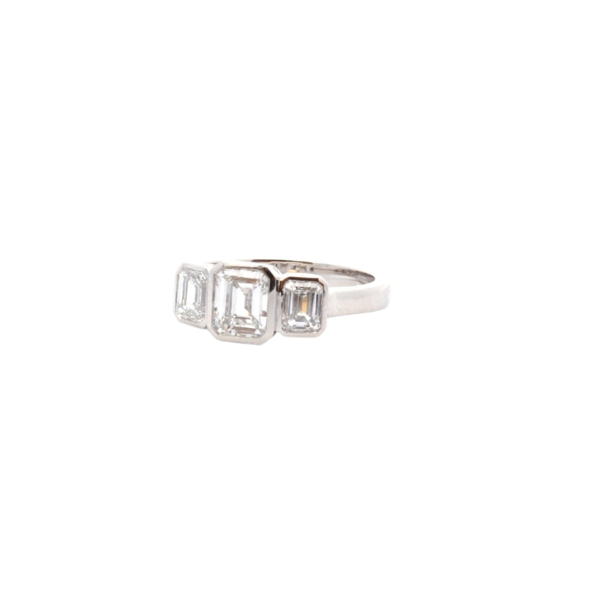 Bague Trilogie en platine, émeraude et diamant - Castafiore