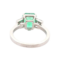 Bague Trilogie en platine, émeraude et diamants - Castafiore
