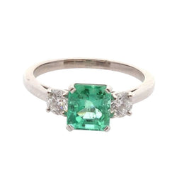 Bague Trilogie en platine, émeraude et diamants - Castafiore