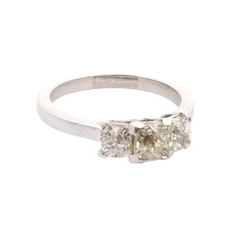 Bague Trilogie en platine et diamants - Castafiore