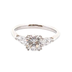 Bague Trilogie en platine et diamants - Castafiore