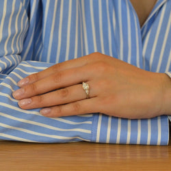 Bague Trilogie en platine et diamants - Castafiore