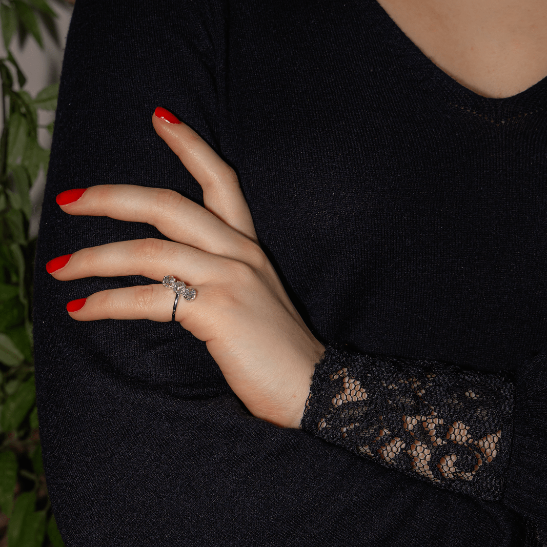 Bague Trilogie en platine et diamants - Castafiore