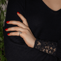 Bague Trilogie en platine et diamants - Castafiore