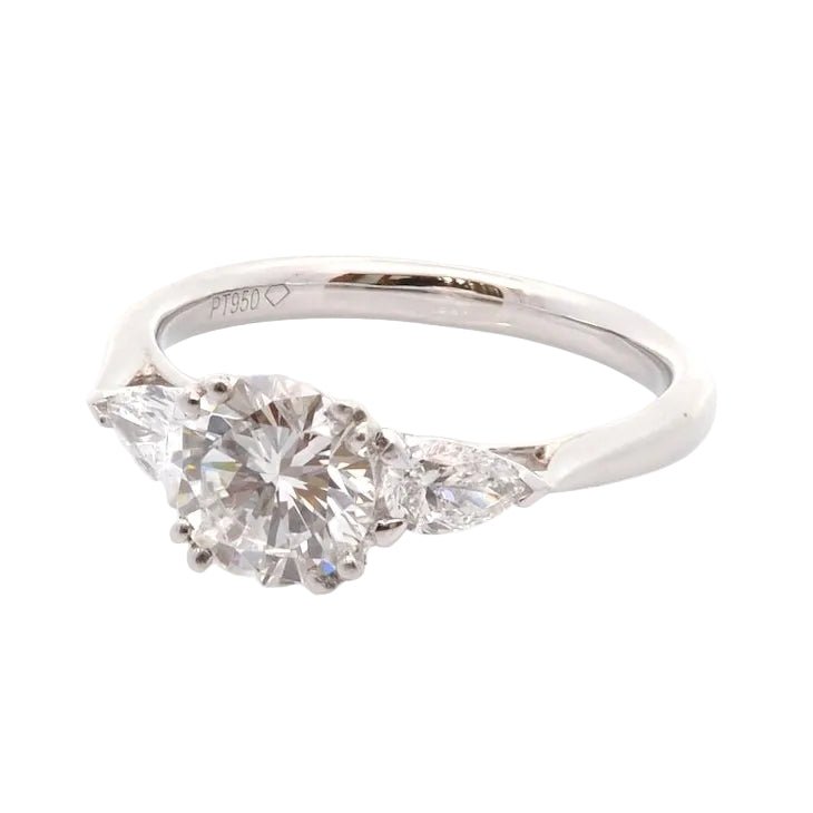 Bague Trilogie en platine et diamants - Castafiore