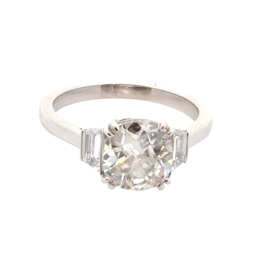 Bague Trilogie en platine et diamants - Castafiore