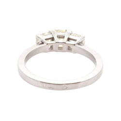 Bague Trilogie en platine et diamants - Castafiore