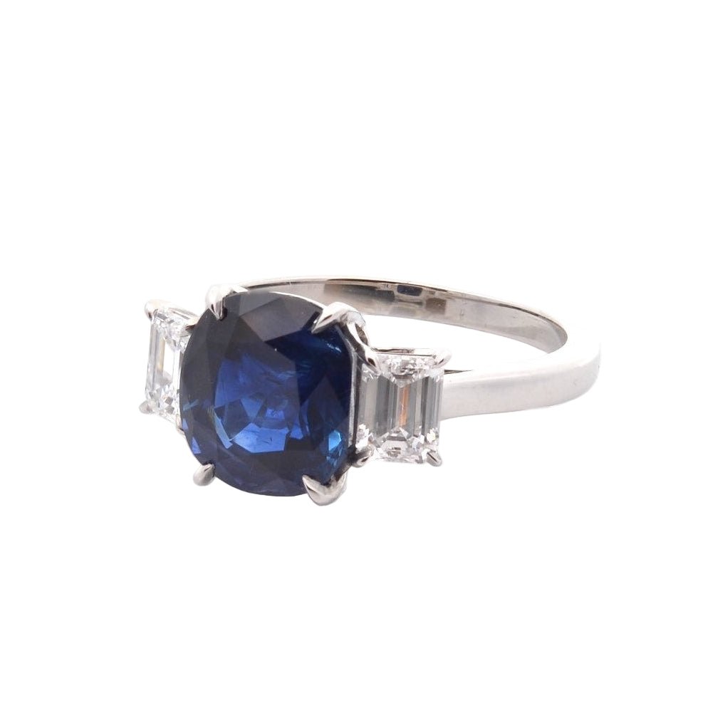 Bague Trilogie en platine, saphir et diamants - Castafiore