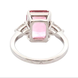 Ring pink tourmaline and diamonds