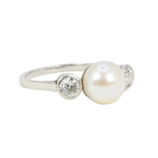 Bague trilogie platine perle diamants - Castafiore