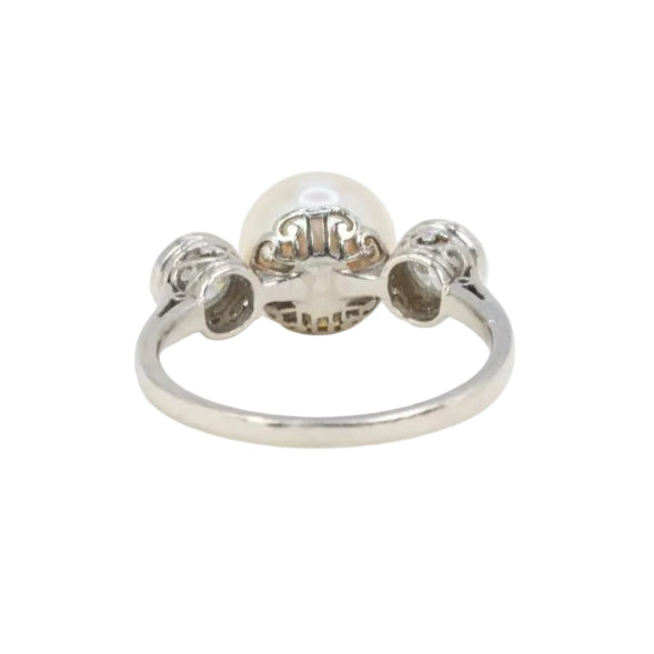 Bague trilogie platine perle diamants - Castafiore