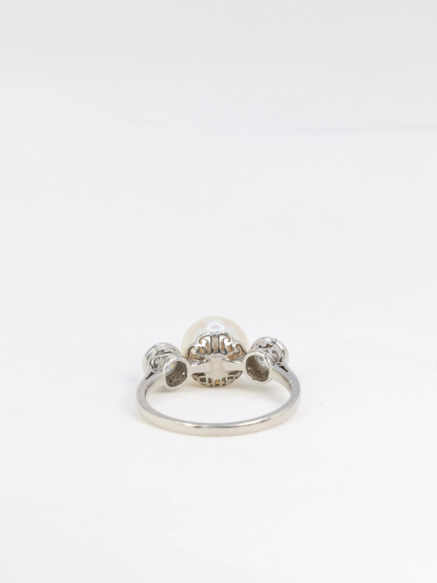 Bague trilogie platine perle diamants - Castafiore