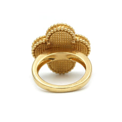 Bague VAN CLEEF & ARPELS "Magic Alhambra" en or jaune et malachite - Castafiore