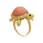 Bague VAN CLEEF & ARPELS "Tortue" en or jaune, diamant et corail - Castafiore