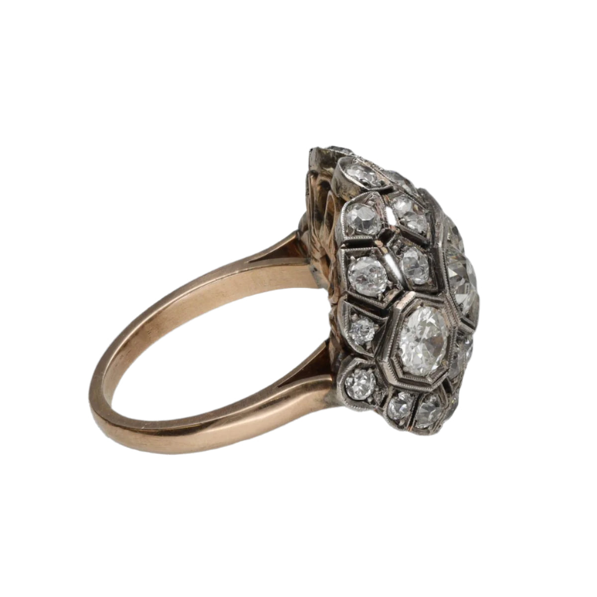 Bague vers 1890 en or jaune 18 Cts et argent avec 3,20 Cts de diamants taille ancienne . Taille 56 - Castafiore