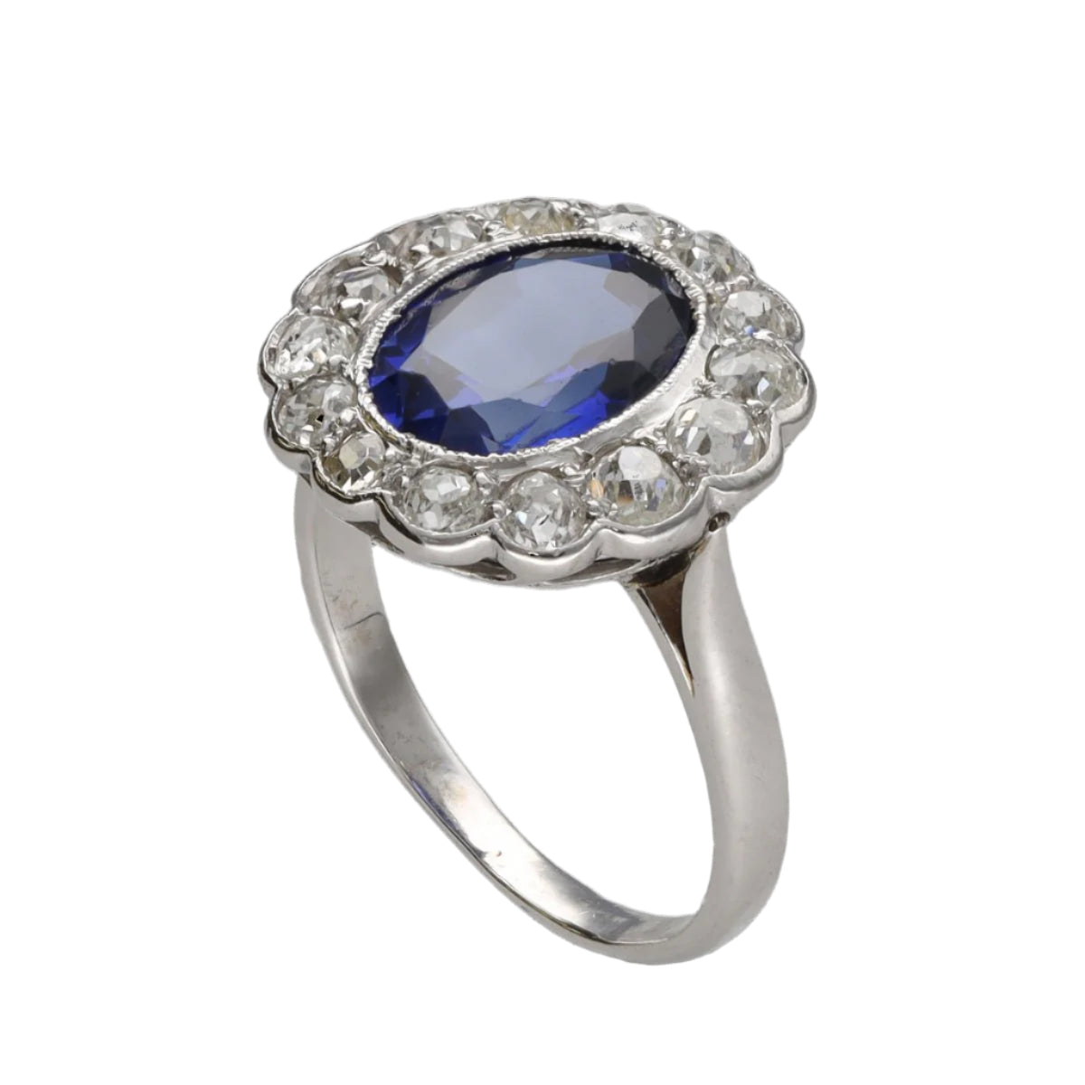 Bague vers 1930 en Or gris 18k et platine avec verneuil et diamants. taille 55. - Castafiore