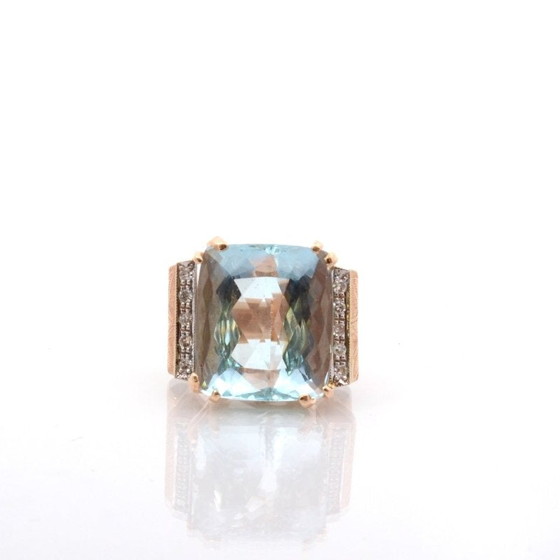 Bague vintage aigue - marine en or - Castafiore